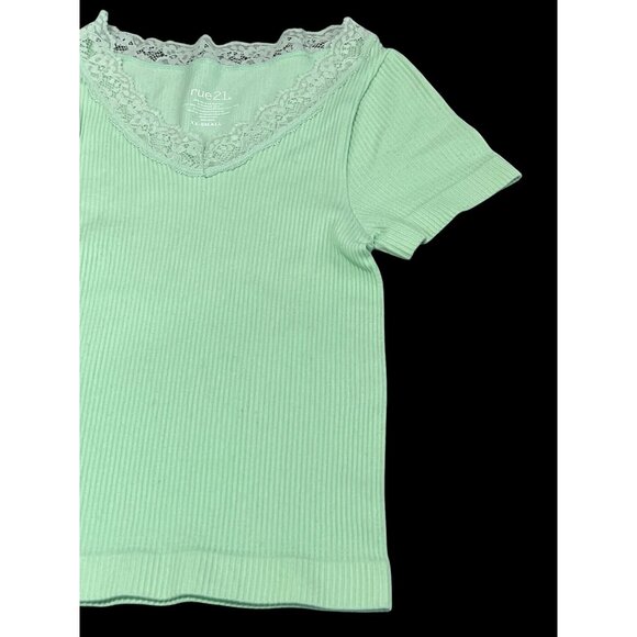 Rue 21 - Women's Short Sleeve Lace V-Neck T-Shirt - Green - XXS - Picture 2 of 12